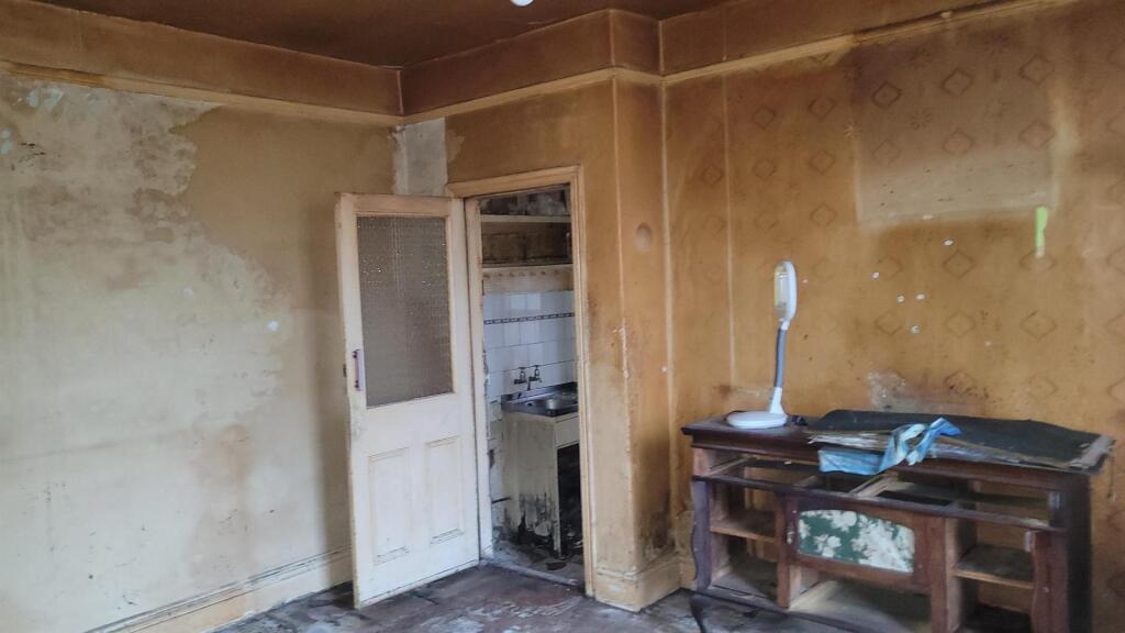 BS13