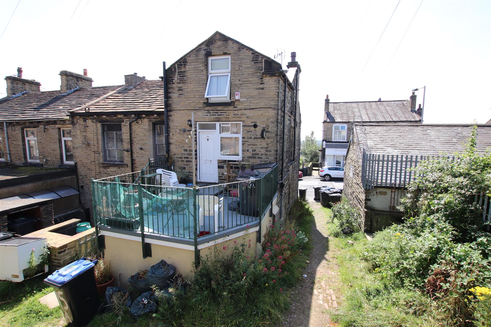 Stoney Lane, Bradford, BD2 2HN » Advanced Property Auction