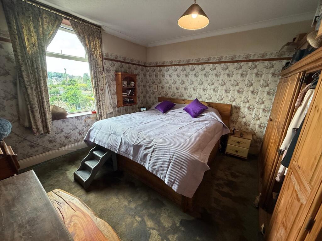 WV4